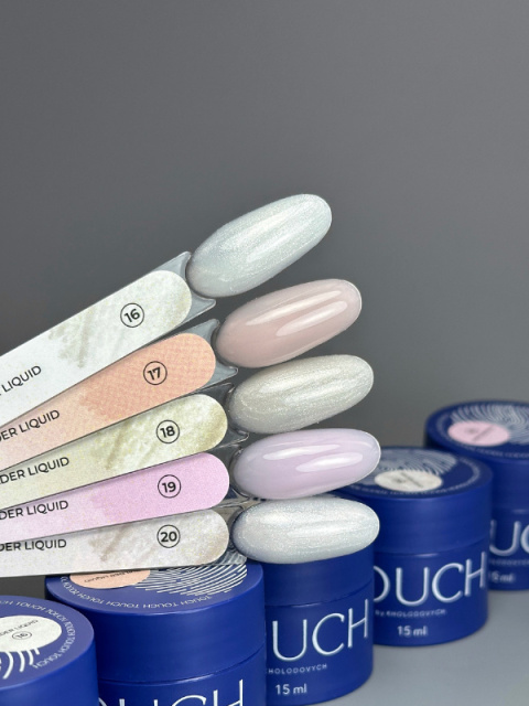 TOUCH Builder liquid 17 – morelowo-różowy mocny żel o płynnej konsystencji, 15 ml TOUCH Builder liquid 17 – morelowo-różowy mocny żel o płynnej konsystencji, 15 ml