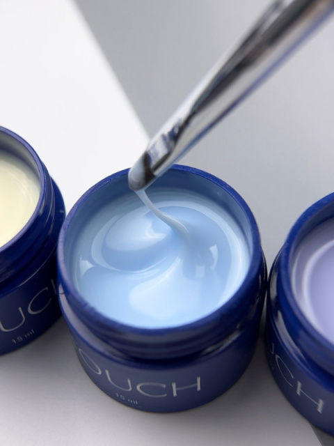 TOUCH Builder liquid 25 - jasnobłękitny mocny żel o płynnej koncystencji, 15 ml TOUCH Builder liquid 25 - jasnobłękitny mocny żel o płynnej koncystencji, 15 ml