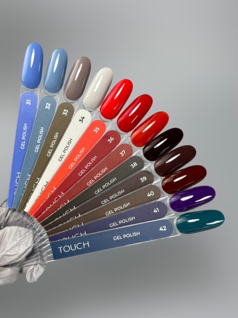 TOUCH Deep Pigment Gel Polish 39 - ciemny brązowy lakier hybrydowy, 9 ml