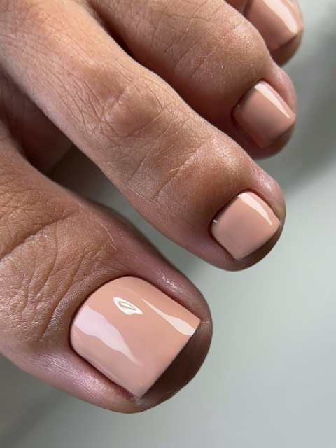 TOUCH Solo Gel Polish 05 – jednofazowy lakier hybrydowy 3w1, beżowy, 9 ml TOUCH Solo Gel Polish 05 – jednofazowy lakier hybrydowy 3w1, beżowy, 9 ml