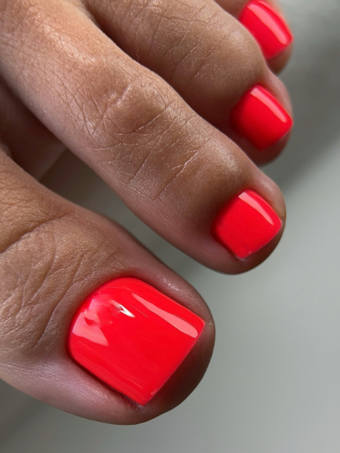 TOUCH Solo Gel Polish 15 – jednofazowy lakier hybrydowy 3w1, soczysty róż z nutą czerwieni, 9 ml TOUCH Solo Gel Polish 15 – jednofazowy lakier hybrydowy 3w1, soczysty róż z nutą czerwieni, 9 ml