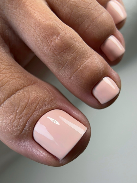 TOUCH Solo Gel Polish 04 – jednofazowy lakier hybrydowy 3w1, jasnobeżowy, 9 ml TOUCH Solo Gel Polish 04 – jednofazowy lakier hybrydowy 3w1, jasnobeżowy, 9 ml