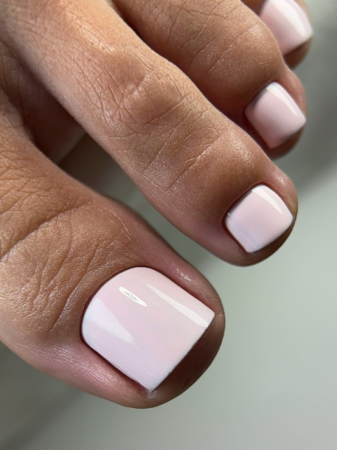 TOUCH Solo Gel Polish 06 – jednofazowy lakier hybrydowy 3w1, mlecznoróżowy, 9 ml TOUCH Solo Gel Polish 06 – jednofazowy lakier hybrydowy 3w1, mlecznoróżowy, 9 ml