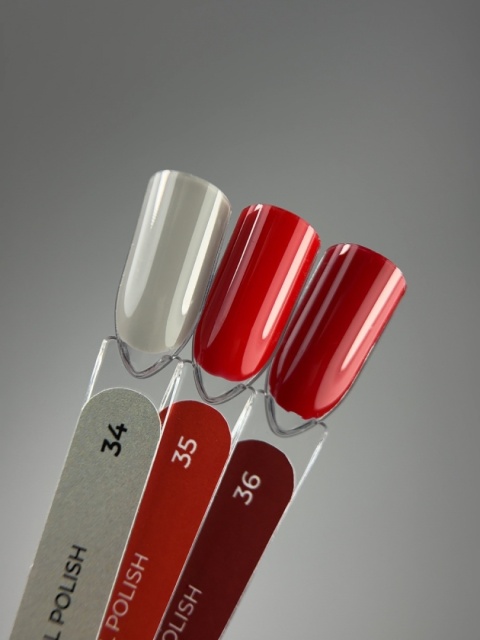 TOUCH Deep Pigment Gel Polish 35 – klasyczny czerwony lakier hybrydowy, 9 ml