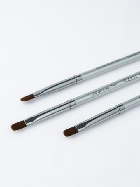 TOUCH Brush Oval - owalny pędzelek do żelu 11 mm